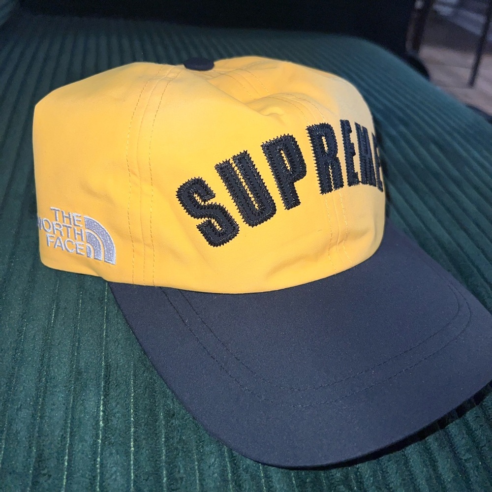 Supreme x North Face Hat